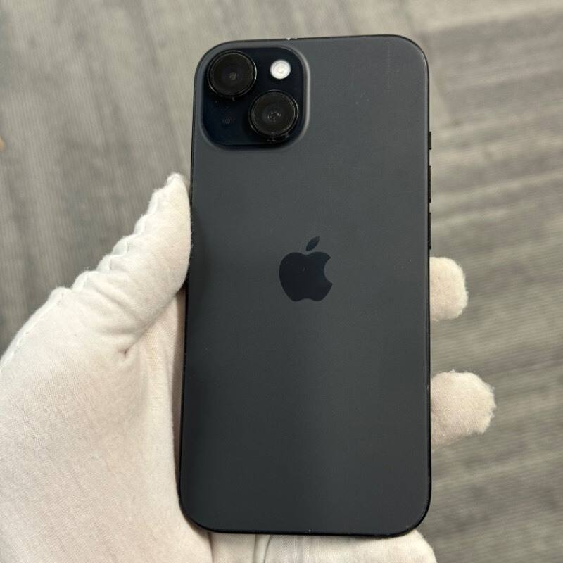 9新 苹果/iphone 15 256gb 黑色 有锁att 编号15668 